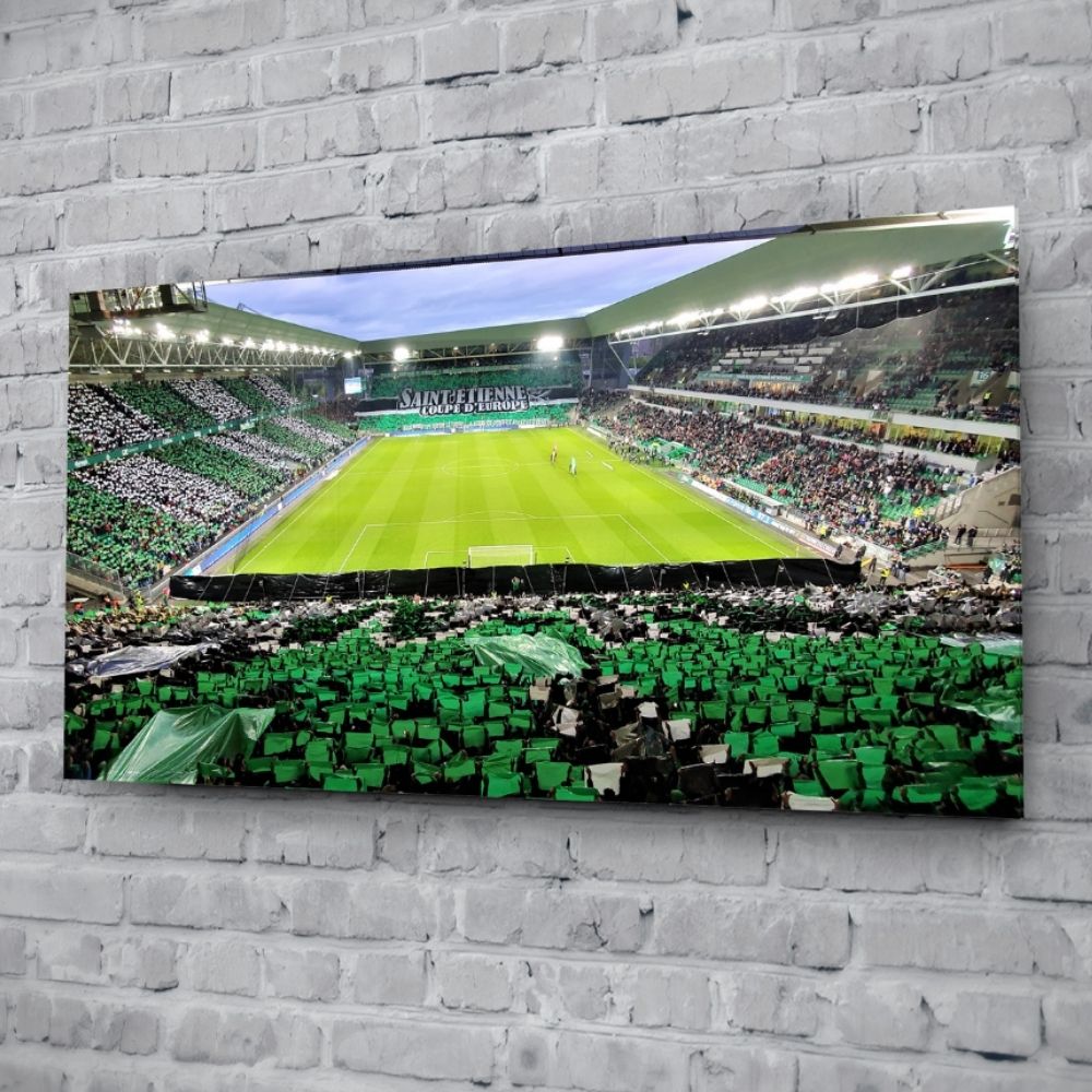 Le stade Geoffroy Guichard de Saint-Étienne, un monument du sport local Le stade Geoffroy Guichard de Saint-Étienne, un monument du sport local